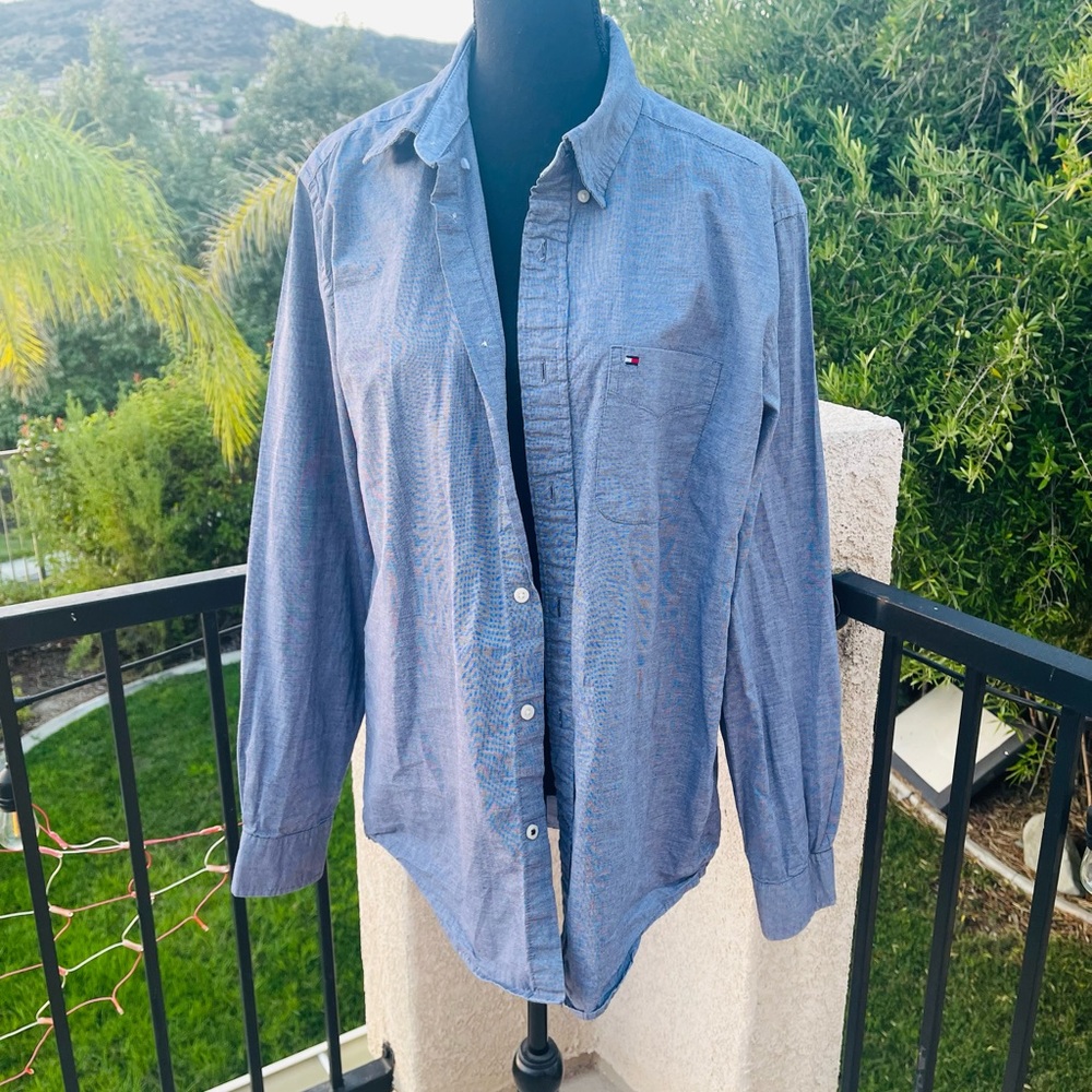 Tommy Hilfiger classic fit dress shirt